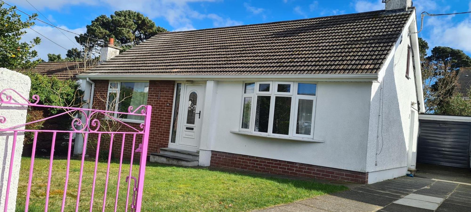 Mourne Hikers' Cottage Newcastle  Exterior photo